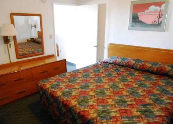 6 Sierra Vista, Az Huachuca Hotel